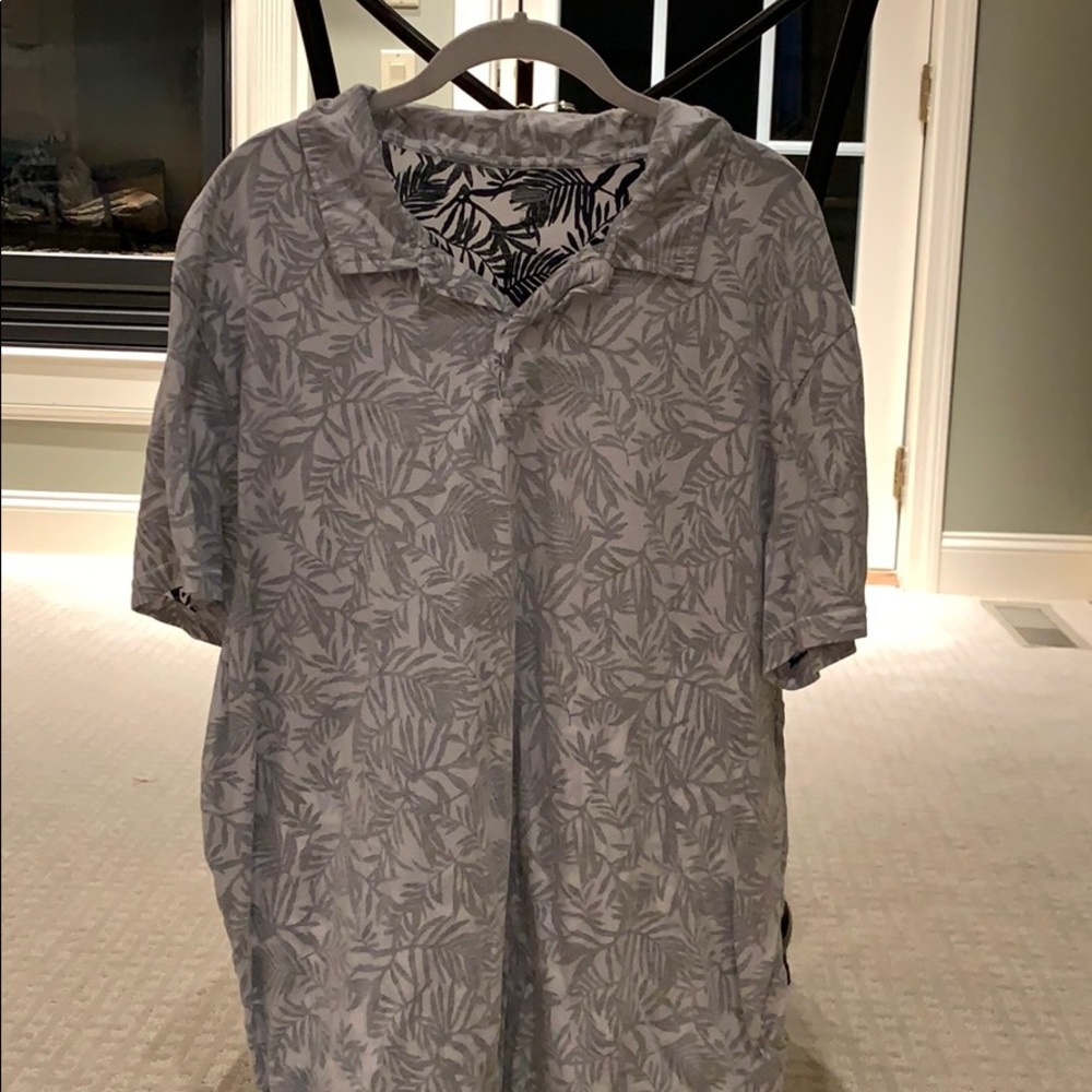 Old Navy Leaf Pattern Polo